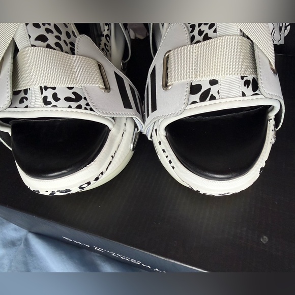 Starfruit Platform Sandals - Picture 6 of 8